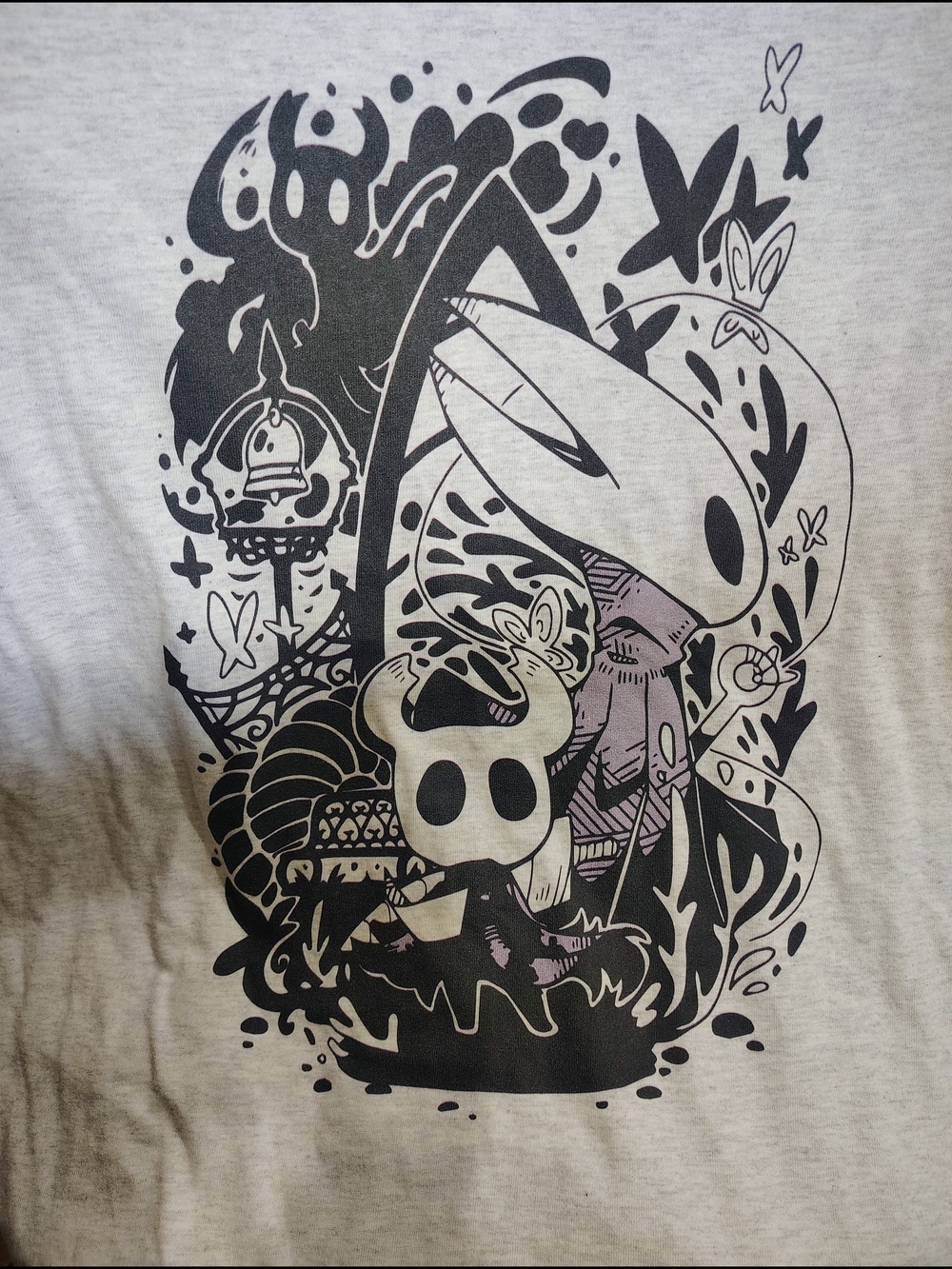Hollow Knight Graphic Tee - Black & Light Purple Print
